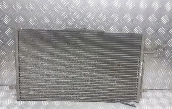 Ford Focus A/C cooling radiator (condenser)