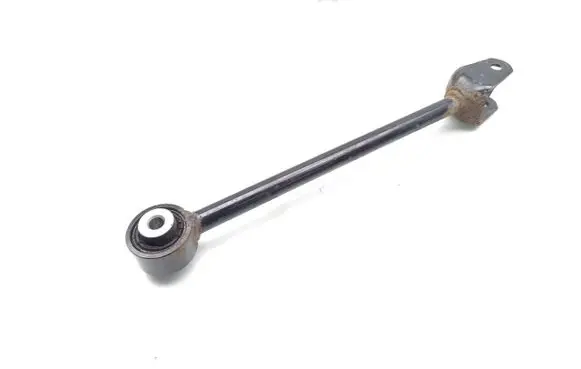 Rear control arm