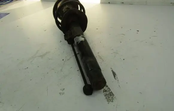 BMW X3 E83 Front shock absorber/damper 6759096