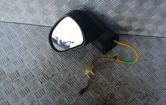 Peugeot 308 SW Front door electric wing mirror 