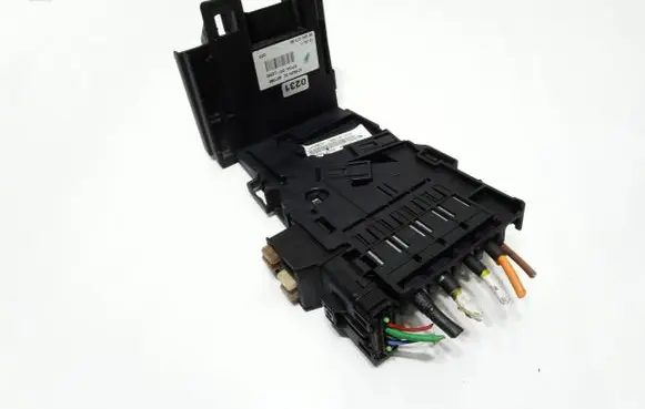 Peugeot 308 Other control units/modules 28236841 SW06A