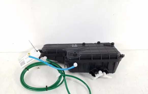 Mercedes-Benz CL C216 Other engine bay part A0008002219