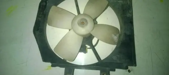 Mazda 323 Radiator cooling fan shroud 1227501720