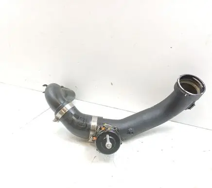 BMW 3 E92 E93 Intercooler hose/pipe 7590304