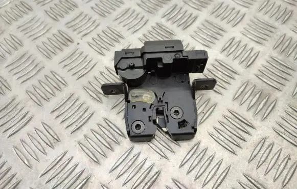 Nissan Qashqai Tailgate/trunk/boot lock/catch/latch 90502AV70B