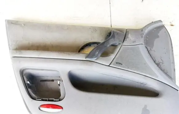 Renault Laguna II Front door card panel trim 8200015758