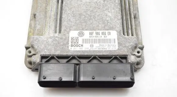 Skoda Octavia Mk2 (1Z) Engine control unit/module 06F906056ER
