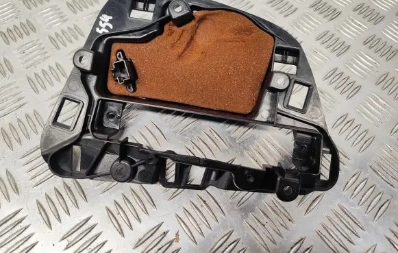 Volvo XC60 Dash center speaker frame 30781190