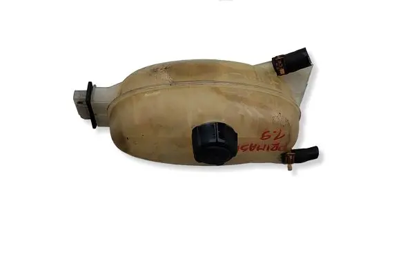 Nissan Primastar Coolant expansion tank/reservoir 