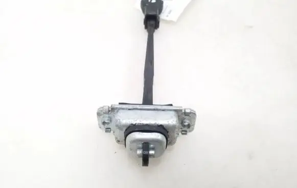 Opel Antara Front door check strap stopper