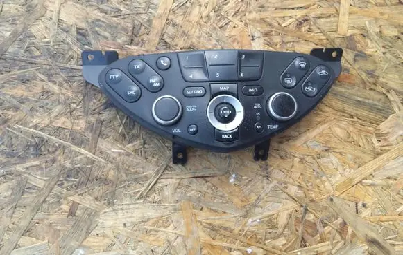 Nissan Primera Climate control unit 28395AV610