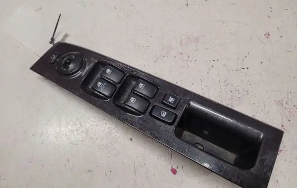 KIA Sorento Electric window control switch 4784941110