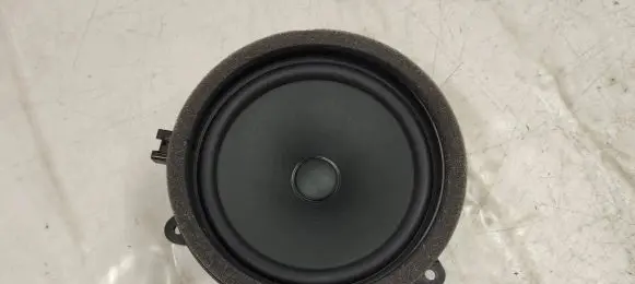 Volvo XC60 Rear door speaker 31350425