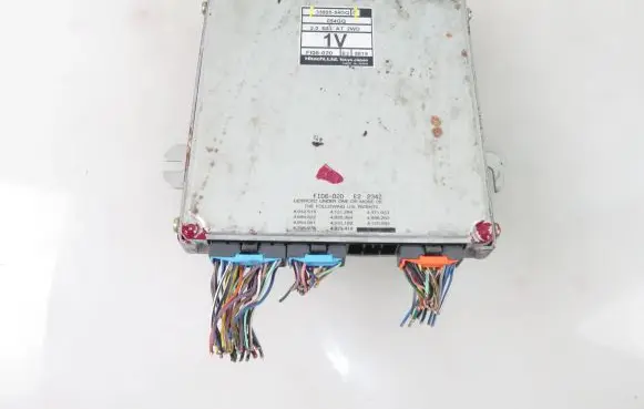 Suzuki Liana Engine control unit/module 3392054GQ