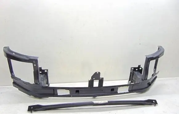 Volkswagen PASSAT B9 Radiator support slam panel 3J0807651