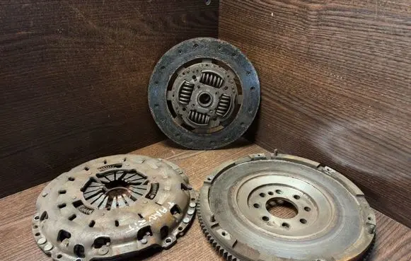 Ford Transit Flywheel 6C117550DC 6C117563DB