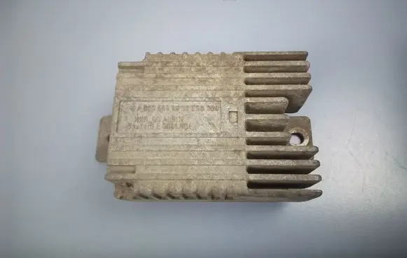 Coolant fan relay