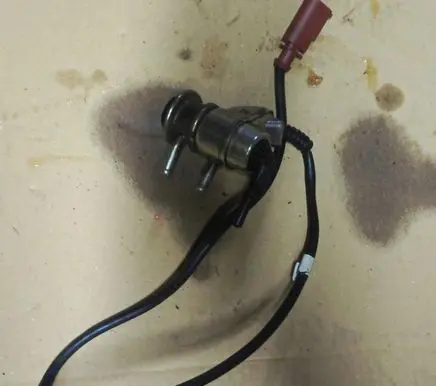 Audi A4 S4 B9 8W AdBlue injector 04L131113S 0444025046 021018031214