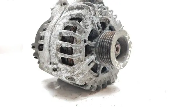 BMW 1 E82 E88 Generator/alternator 2543461D 7802261