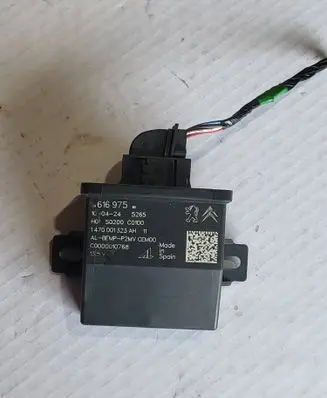Peugeot 208 II LED ballast control module 9861697580 1470001323