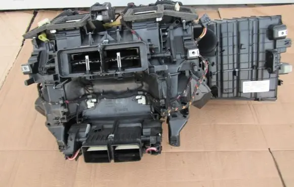 BMW M5 Interior heater climate box assembly 9202574