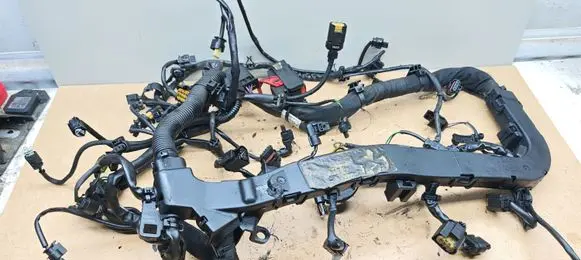 Mercedes-Benz E W212 Engine installation wiring loom A6511590625