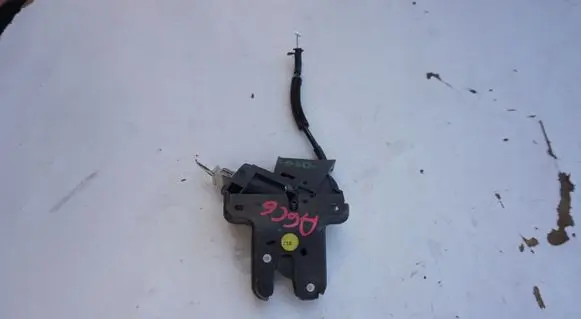 Audi A6 S6 C6 4F Tailgate/trunk/boot lock/catch/latch