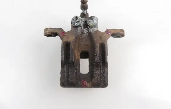 Nissan Pathfinder R51 Rear brake caliper 