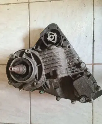 BMW X3 E83 Gearbox transfer box case 3428186 2424780
