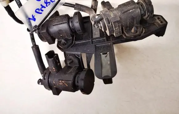 Citroen C5 Turbo solenoid valve 9635704380 0928400414