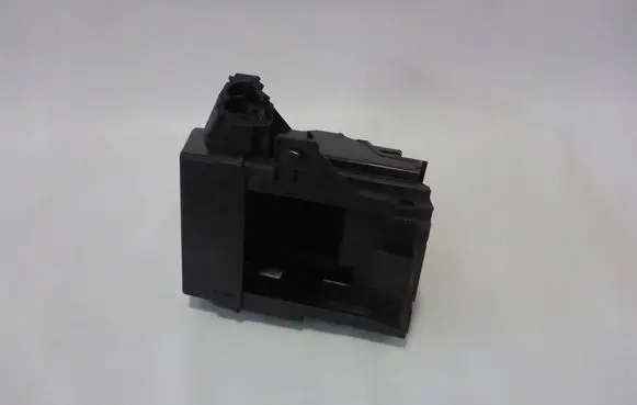 Nissan Note (E12) Fuse box cover 