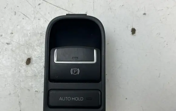 Volkswagen Tiguan Hand parking brake switch 5N0927225