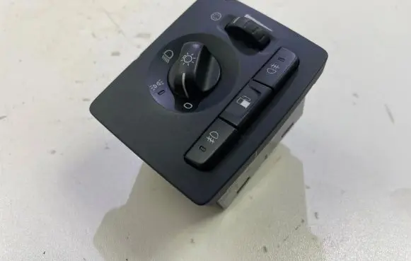 Volvo V50 Light switch 30739299 19206 08W191
