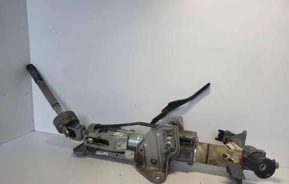 BMW 5 E60 E61 Steering wheel axle 6770695