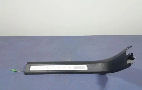 Volvo XC90 Other sill/pillar trim element 31363649