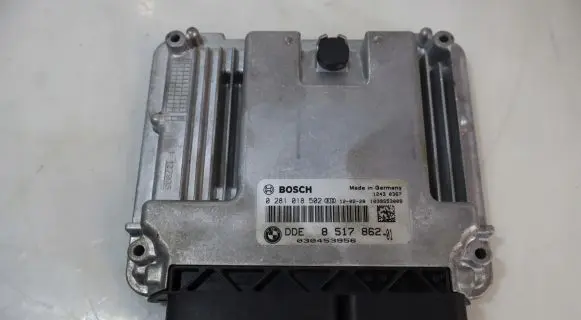 BMW 1 F20 F21 Engine control unit/module ECU 02810018502