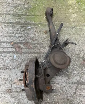 Toyota RAV 4 (XA10) Rear suspension control arm