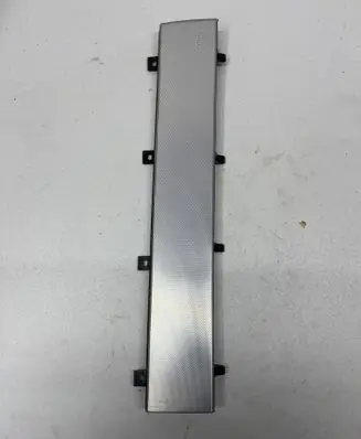 Dashboard glove box trim
