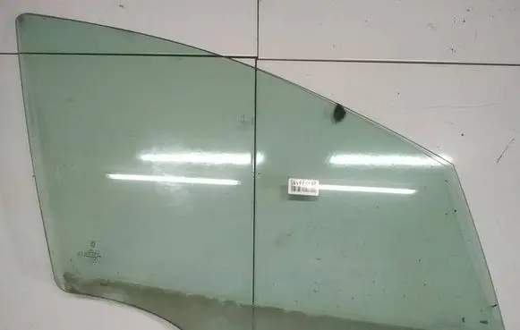 Peugeot 407 Front door window glass four-door AS2