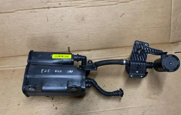 BMW X3 F25 Active carbon filter fuel vapour canister 7216548 7162365