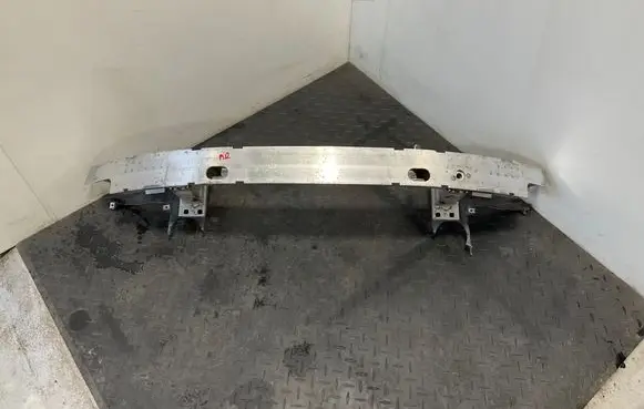BMW 5 E60 E61 Front bumper cross member 7185487