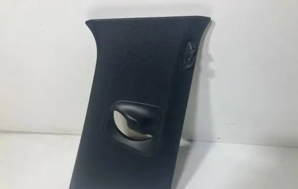 BMW 5 G30 G31 (B) pillar trim (top) 7384528 52107010