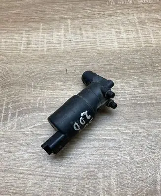 Peugeot 307 Headlight washer pump 11148700001
