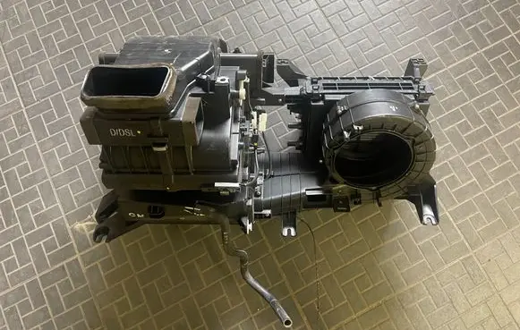 Hyundai Santa Fe Interior heater climate box assembly housing 