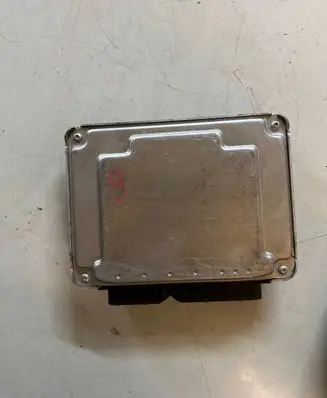 Audi A4 S4 B6 8E 8H Engine control unit/module 8E0907401T 0281011444