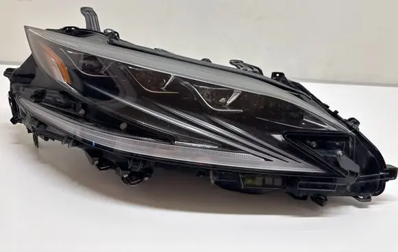 Lexus LS 460 - 600H Headlight/headlamp 8118550c90