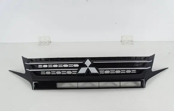 Mitsubishi Space Star Front bumper upper radiator grill 7450B351 7450B352