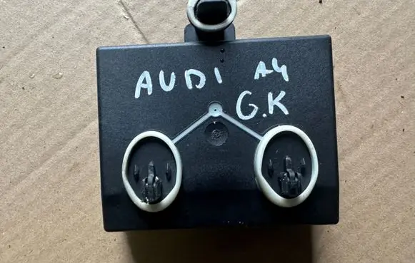 Audi A4 S4 B8 8K Central body control module 4F0959795