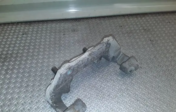 Opel Meriva A Front Brake Caliper Pad/Carrier 