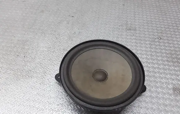 Audi A2 Front door speaker 8Z0035411